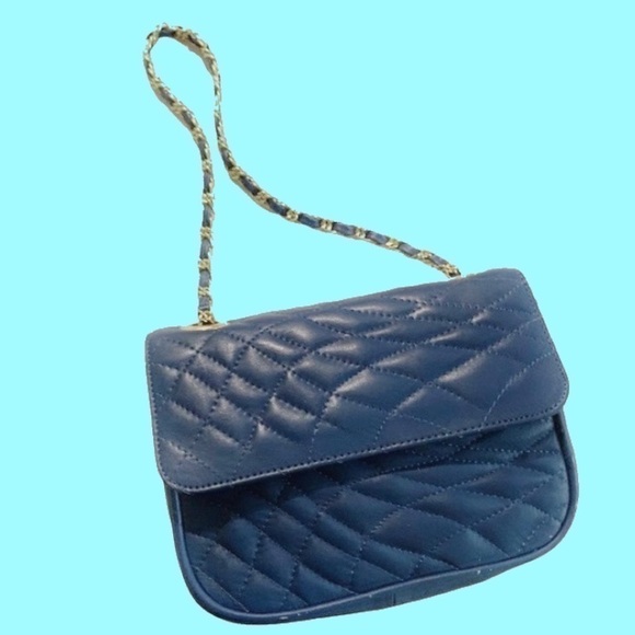 DANIELLE NICOLE BLUE LEATHER CROSSBODY PURSE MAGNETIC CLOSURE. - Picture 3 of 8